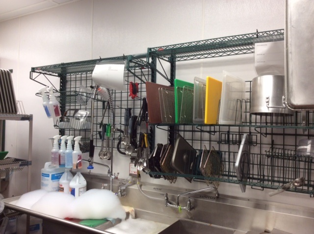 Prevent wet-nesting with Metro's SmartWall wall shelving dish drying options Prevent wet-nesting with Metro's SmartWall wall shelving dish drying options